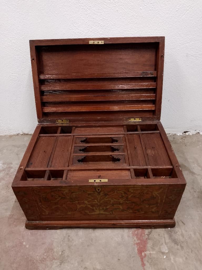 Antieke Bruidskist – Scandinavische oorsprong 18e-19eeuw, Minder dan 50 cm, Ophalen of Verzenden, Zo goed als nieuw, 50 tot 75 cm
