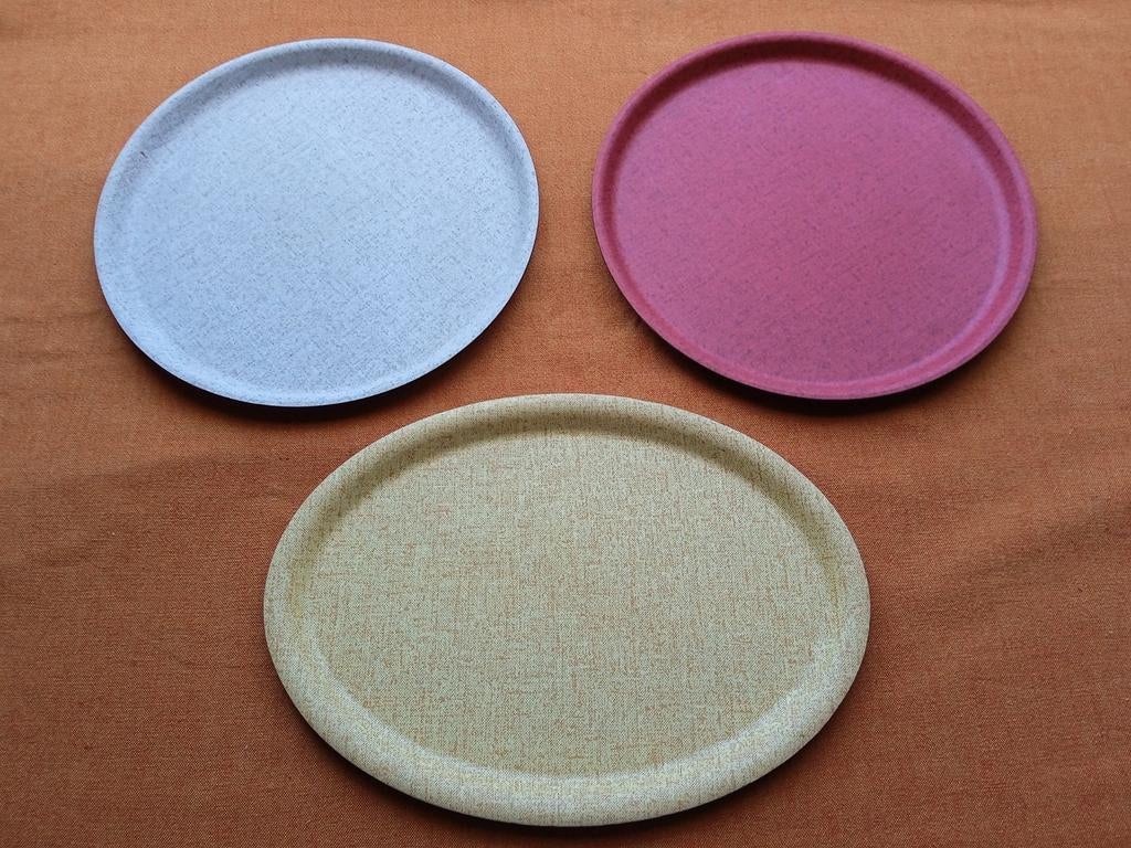 Set drie Formica dienbladen, Ophalen of Verzenden, Zo goed als nieuw, Rond, Kunststof