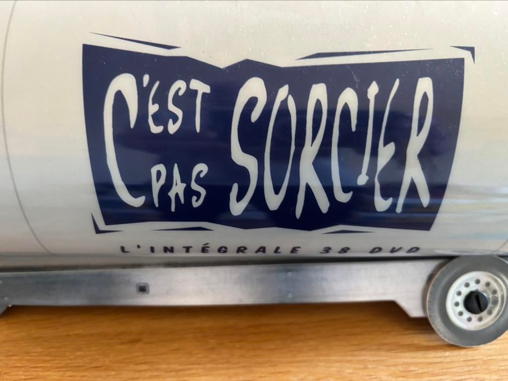 Integrale de “C’est pas sorcier”, Enlèvement, Comme neuf