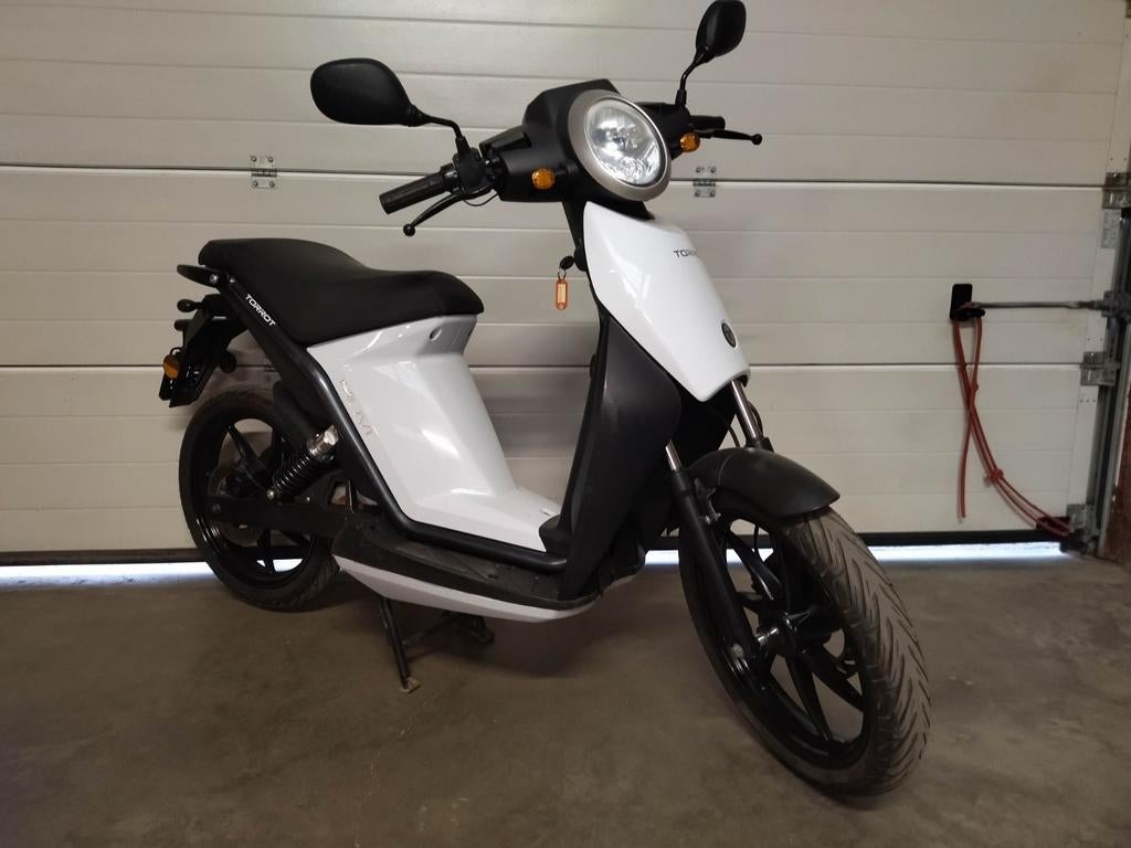 Torrot Muvi, Enlèvement, Utilisé