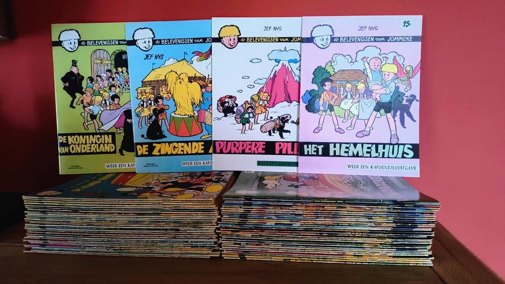Jommeke - 65 albums met de originele verhalen in bruin/zwart, Boeken, Meerdere comics, Ophalen of Verzenden, Zo goed als nieuw