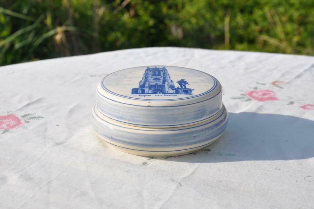 §  bonbonniere en faience basilique de Tongres, Enlèvement ou Envoi