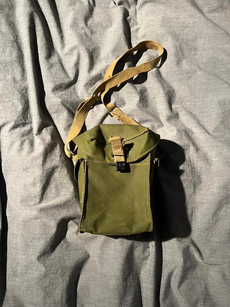 Sac fourre-tout pour masque à gaz britannique '45, Envoi, Armée de terre, Autres types