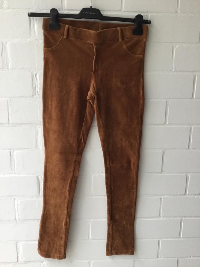 Fluwelen broek INSUA, Kleding | Dames, Ophalen of Verzenden, Zo goed als nieuw