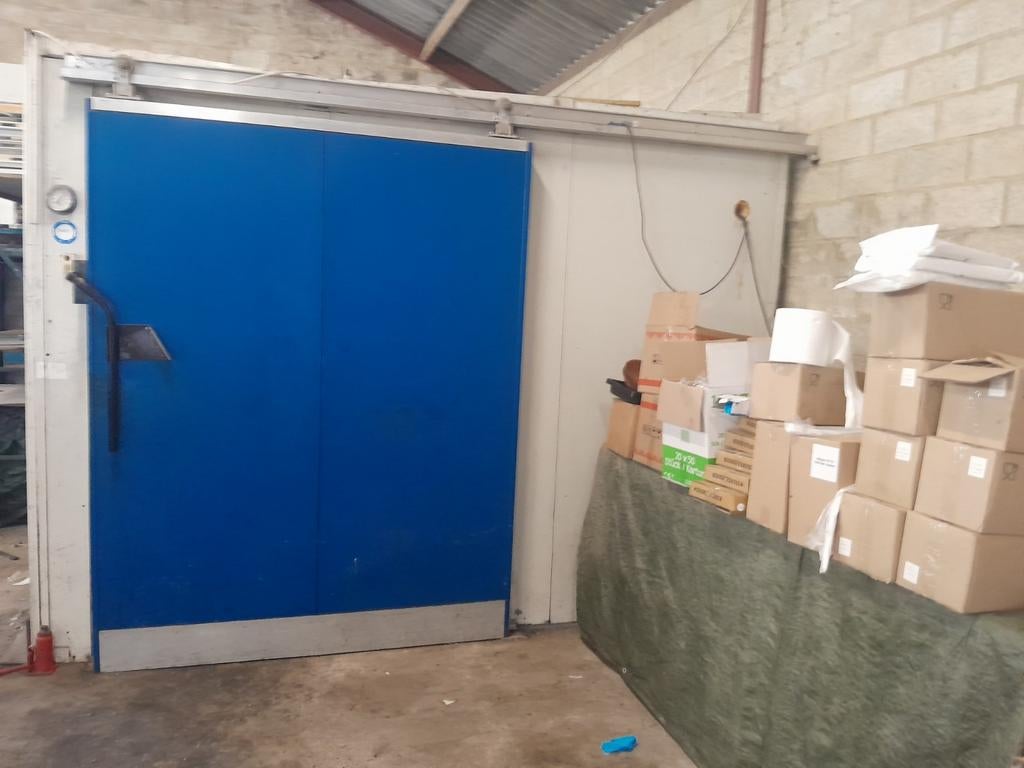 Chambre froide 4.5x5x3 prix 1200€, Enlèvement