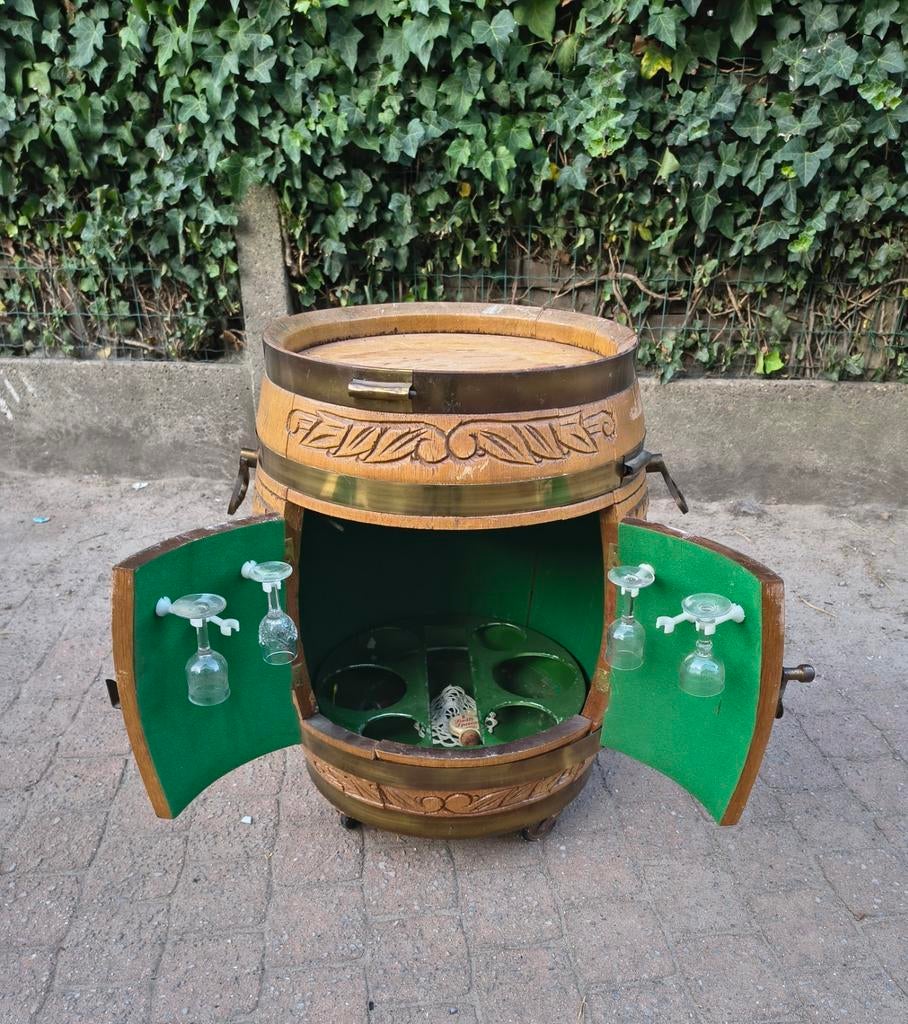Oude Houten Whiskey Bar Meubel Te Koop Intermassa BV Stekene, Antiek en Kunst, Kunst | Overige Kunst, Ophalen
