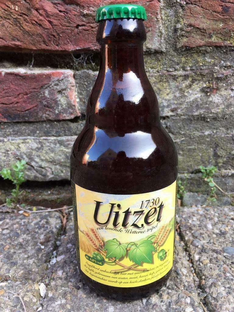 Bouteille de bière Uitzet triple pleine 33cl de décembre 200, Envoi, Comme neuf, Bouteille(s)