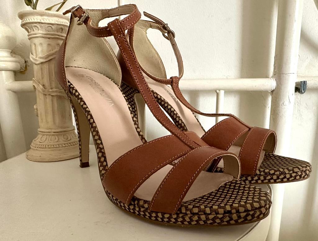 Corso Venezia Milano pumps, maat 40, Kleding | Dames, Schoenen, Corso Venezia, Bruin, Zo goed als nieuw, Schoenen met hoge hakken