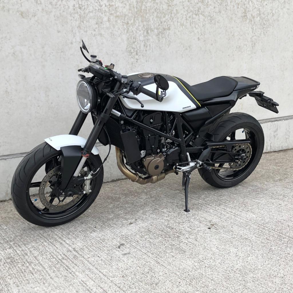 HUSQVARNA VITPILEN 701 BJ 2019, 8702 KM, Permis Moto A, Entreprise, Plus de 35 kW, Échappement sport