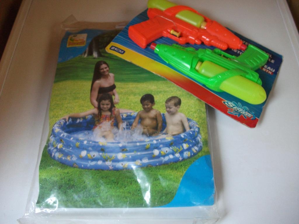 ZWEMBAD EN WATERPISTOLEN, Ophalen of Verzenden, Nieuw