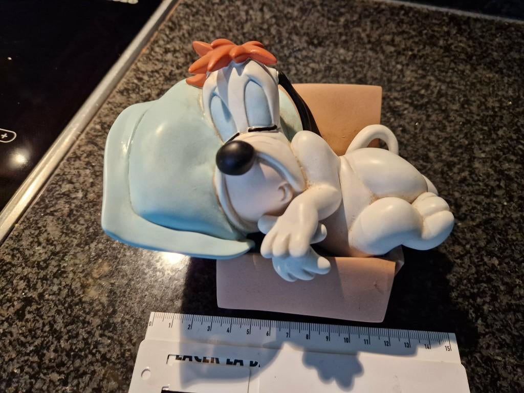 Droopy endormi dans une boîte Démons et merveilles année, Verzamelen, Ophalen, Zo goed als nieuw, Overige typen