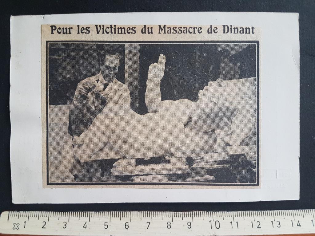 Knipsel op postkaart: Victimes du Massacre de Dinant, Verzenden, Landmacht, Foto of Poster