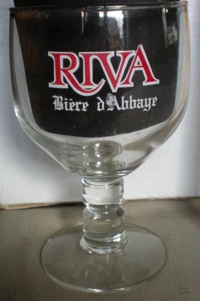 RIVA biere d' abbaye, Verzamelen, Biermerken, Ophalen of Verzenden, Zo goed als nieuw, Glas of Glazen
