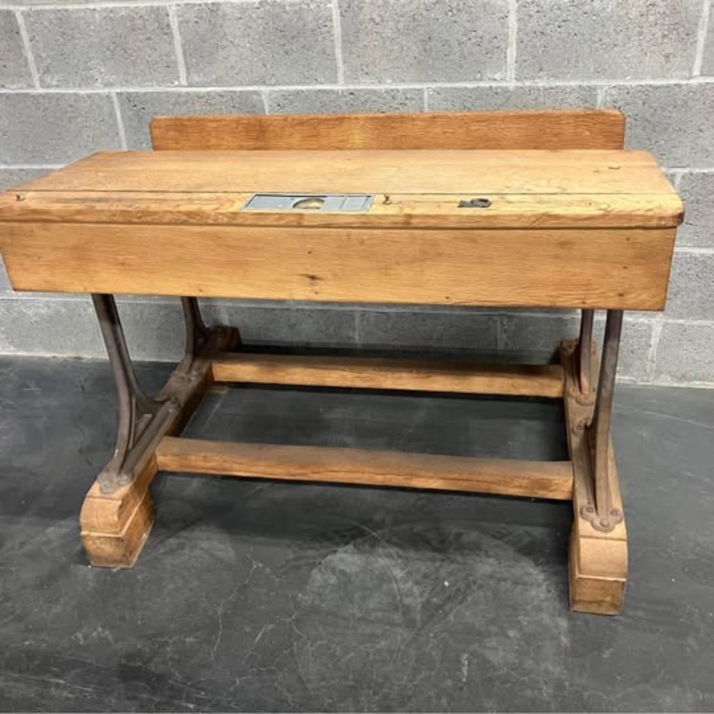 Pupitre ancien pour enfants, Antiquités & Art, Enlèvement
