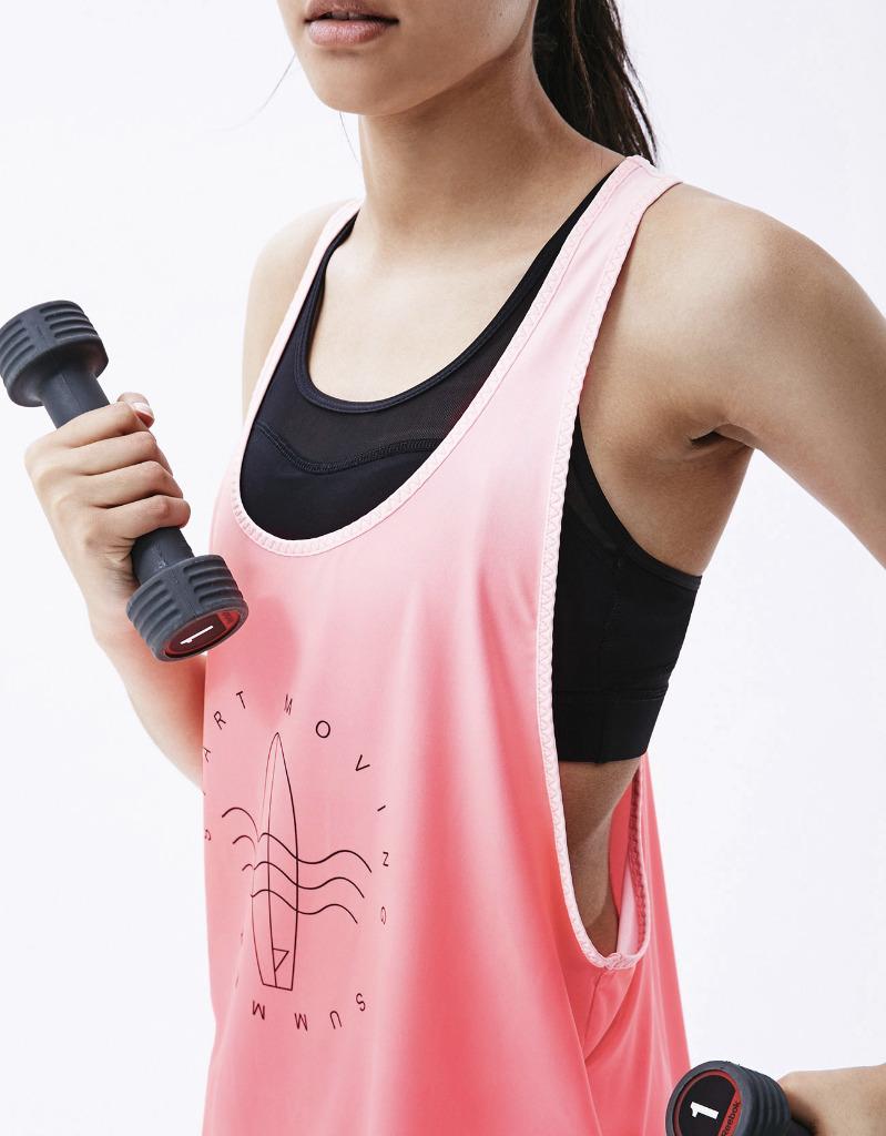 Roze sporttop van Bershka - Maat XS, Kleding | Dames, Verzenden, Maat 34 (XS) of kleiner, Roze