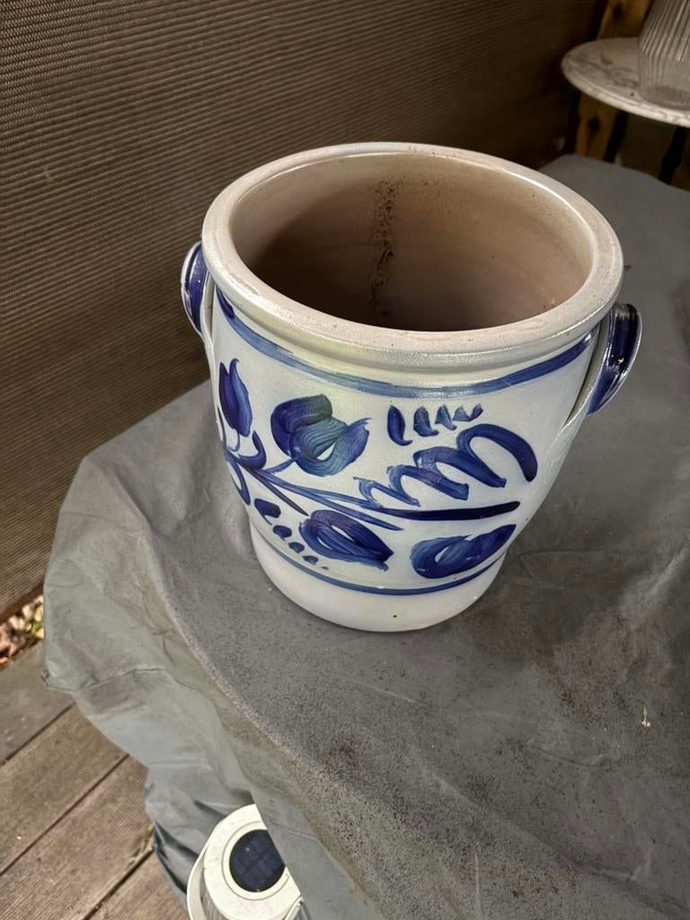 Grijze pot met blauw, Rond, Zo goed als nieuw, Minder dan 40 cm, Balkon