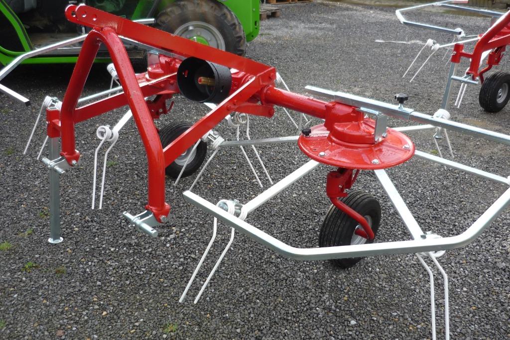 schudder 2.5 m of 3 m --4.5 M --- harken tandemas 330, Ophalen, Weidebouw
