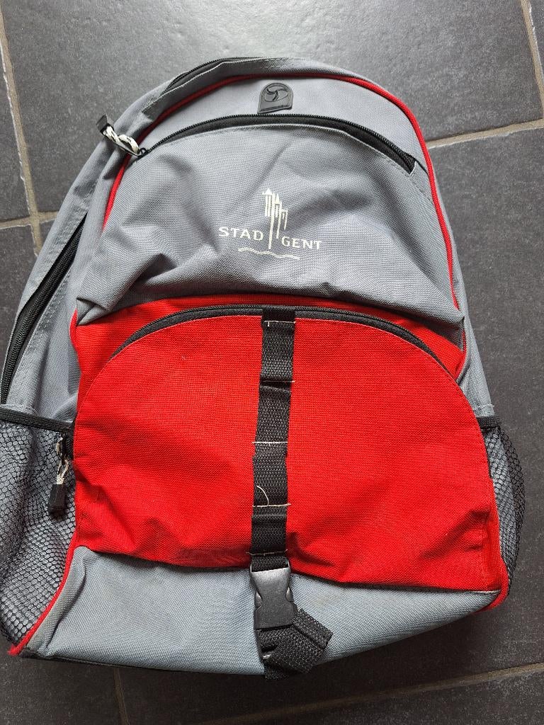 grijs-rode rugzak van Stad Gent, Gebruikt, 25 tot 40 cm, Ophalen of Verzenden, Overige merken