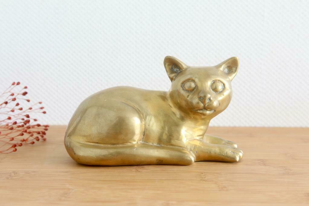 Chat couché en laiton vintage, Enlèvement ou Envoi