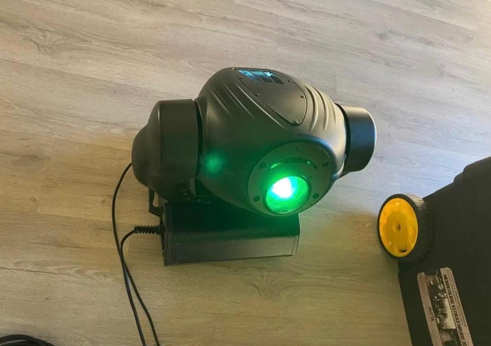4 têtes mobiles Coemar avec contrôleur DMX, Enlèvement, Comme neuf, Lumières, Couleur