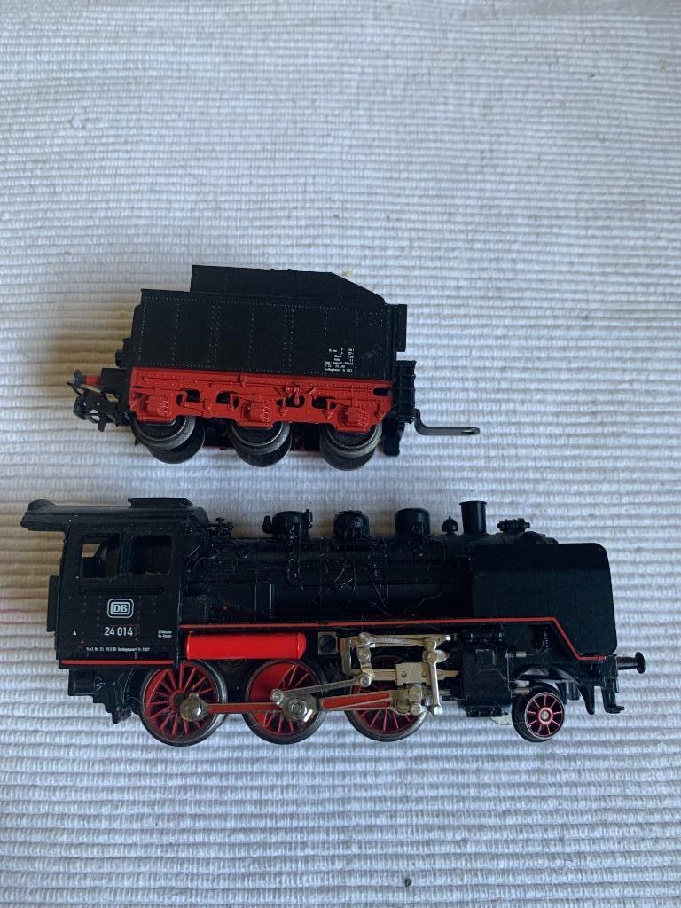 Marklin H0 DB 24 014 stoomlocomotief met tender, Enlèvement ou Envoi, Utilisé, Locomotive, Märklin