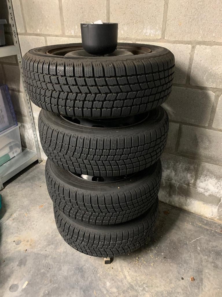Winterbanden op velg, Auto-onderdelen, Ophalen, 15 inch, Banden en Velgen, Winterbanden