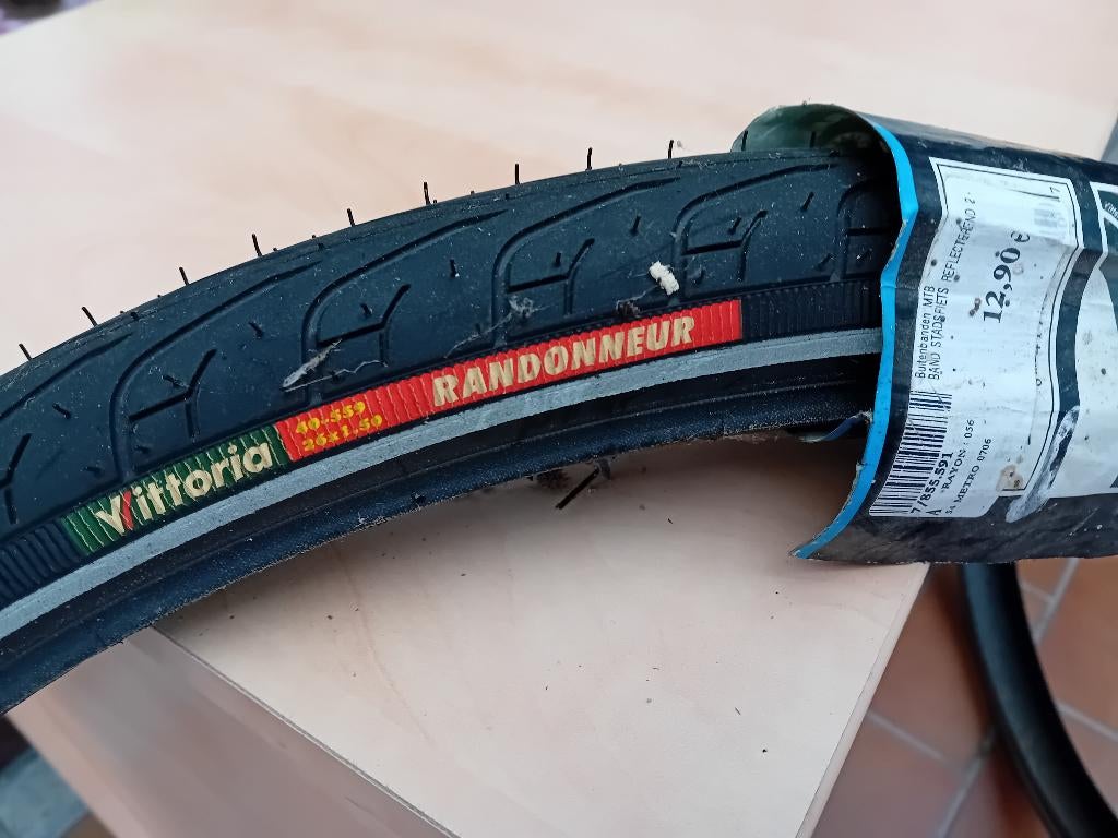 2 buitenbanden mtb 26"x 1.50 "slick" Vittoria 40-559, Fietsen en Brommers, Ophalen, Nieuw, Band