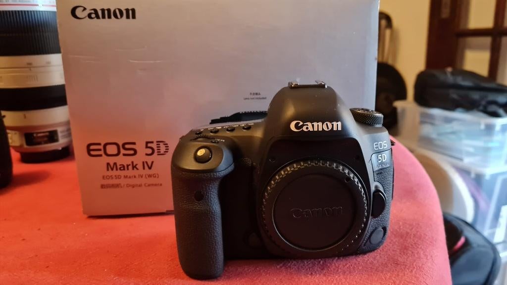 Canon EOS 5D Mk IV et Canon EOS 5D Mk II + objectifs Canon, Enlèvement, Comme neuf, Reflex miroir, Canon