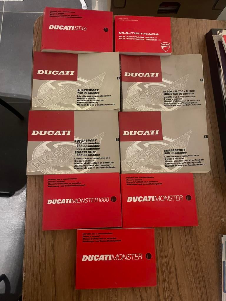 Livrets Ducati Multi langues, Motos, Enlèvement ou Envoi