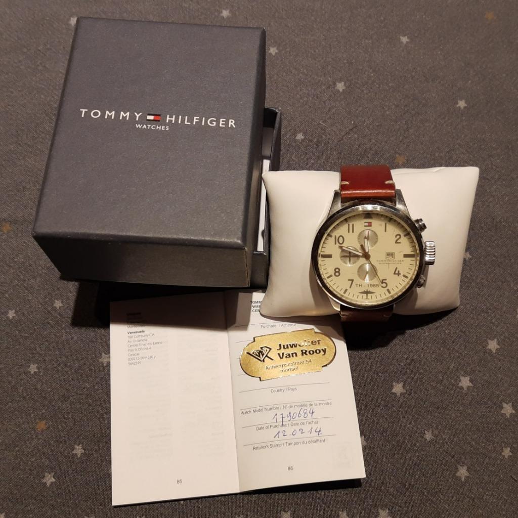 Herenhorloge - Tommy Hilfiger, Montre-bracelet, Autres marques, Enlèvement ou Envoi, Acier