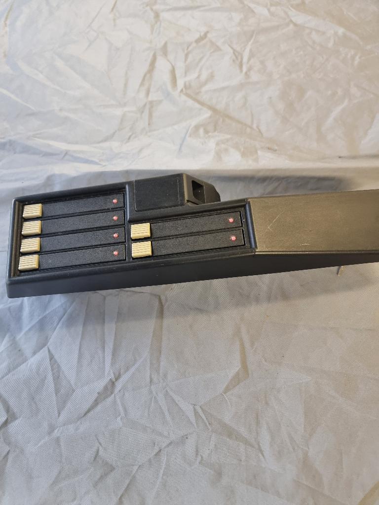 Mercedes W201 190E middenconsole cassette., Ophalen of Verzenden, Gebruikt, Oldtimer onderdelen, Deur