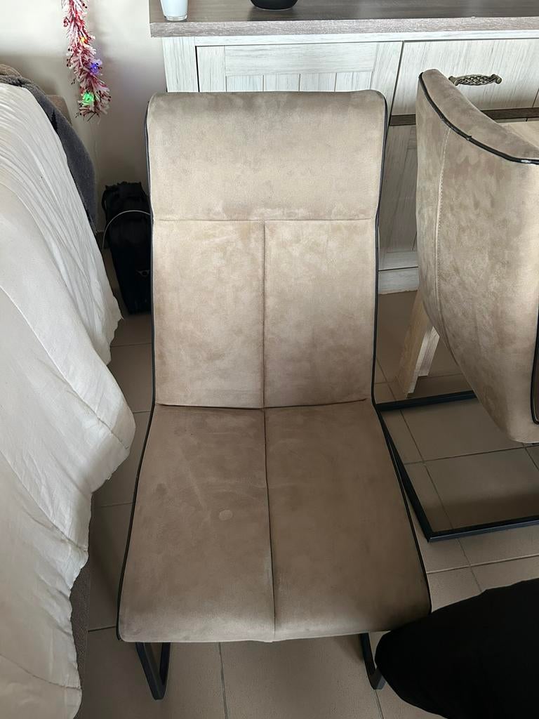 2 moderne eetkamer stoelen Te Koop, Enlèvement, Utilisé, Moins de 4 chaises