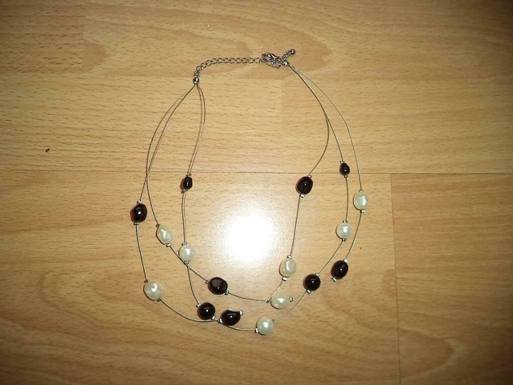 juweel : halsketting zwart/wit, Bijoux, Sacs & Beauté, Colliers, Enlèvement ou Envoi, Comme neuf, Blanc, Synthétique