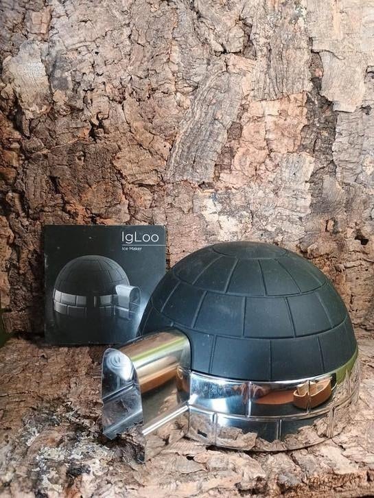 Design Igloo ice maker & container (ijsblokjes maker), Ophalen of Verzenden, Zo goed als nieuw