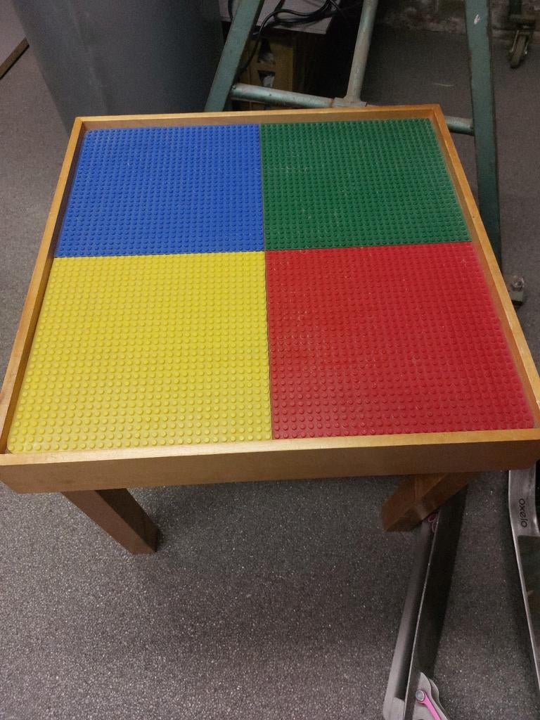 Table de jeux lego, Enlèvement ou Envoi, Comme neuf