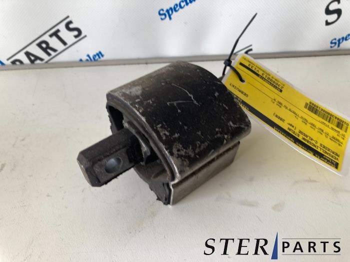 Support boîte de vitesse d'un Mercedes C-Klasse, 3 mois de garantie, Utilisé, -, -