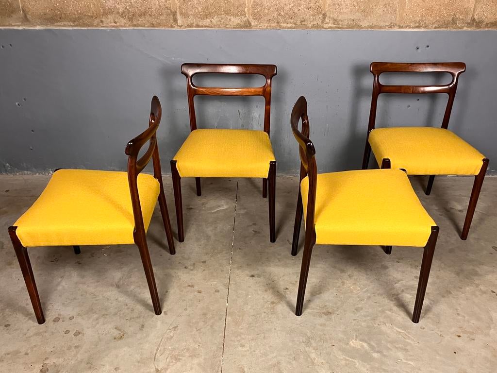Palissander stoelen nieuw gestoffeerd MId Century Vintage, Huis en Inrichting, Stoelen, Ophalen, Gebruikt, Bruin, Moller Wegner Deens design rosewood geel