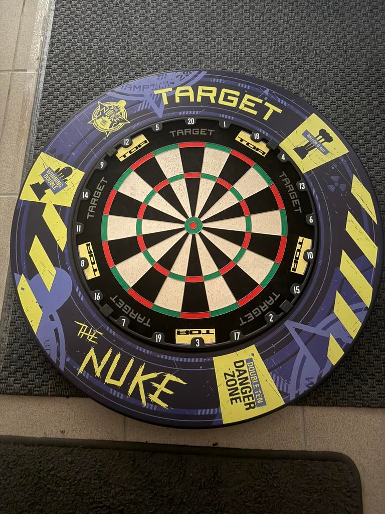 Dartboard surround luke littler, Ophalen, Zo goed als nieuw