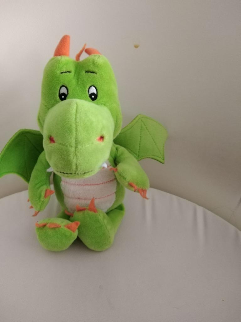 knuffel kinder draak (doos aug2024), Kinderen en Baby's, Speelgoed | Knuffels en Pluche, Ophalen of Verzenden, Nieuw