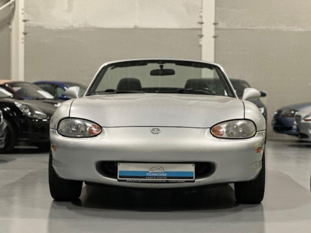 Mazda MX-5 1.8i 16v NB | 16" velgen | Garantie | Windscherm, Auto's, Mazda, Euro 2, Zwart, 4 cilinders, Cabriolet