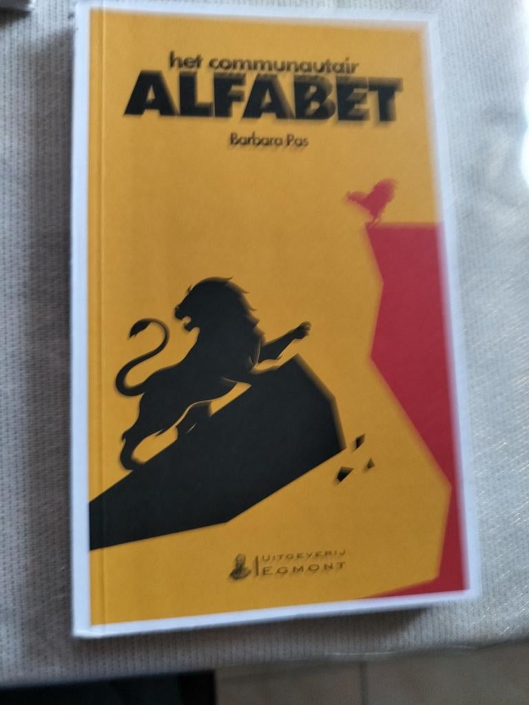 Het Communautair Alfabet (Barbara Pas), Boeken, Ophalen, Zo goed als nieuw, Barbara Pas