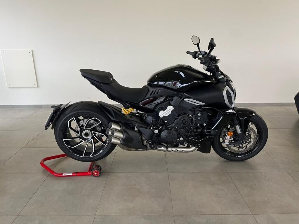 Ducati Diavel V4, 1158 cm³, Permis Moto A, Entreprise, Plus de 35 kW