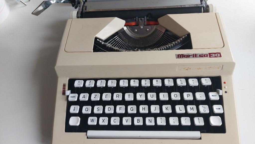 antieke typmachine, Antiek en Kunst, Ophalen