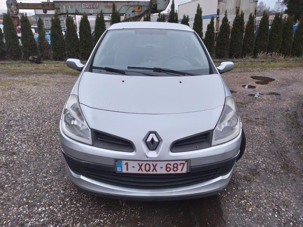 Renault Clio 2006 Euro 4 Manuel 1400cc, Autos, Argent ou Gris, Achat, Entreprise, Boîte manuelle