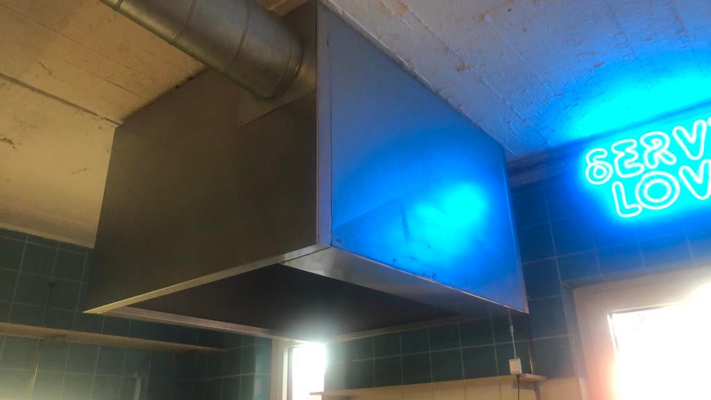 Horeca Dampkap met moter en 6m buizen twv 1150€, Elektronische apparatuur, Ophalen, Overige typen, Zo goed als nieuw, Vrijstaand