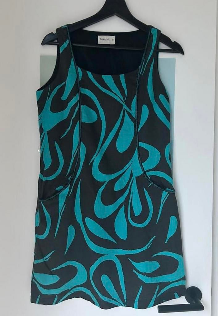 Mooi kleedje Lavand - medium, Lavand, Taille 38/40 (M), Enlèvement ou Envoi, Au-dessus du genou