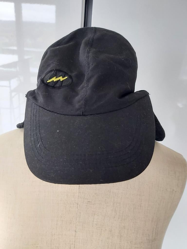 Casquette noire fourrée taille 1, Enlèvement ou Envoi, Comme neuf, Casquette