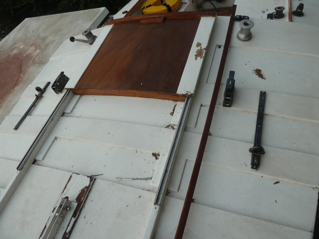 waarschip 570 mast en giek en roer, Watersport en Boten, Ophalen, Gebruikt, Hout, Tot 6 meter