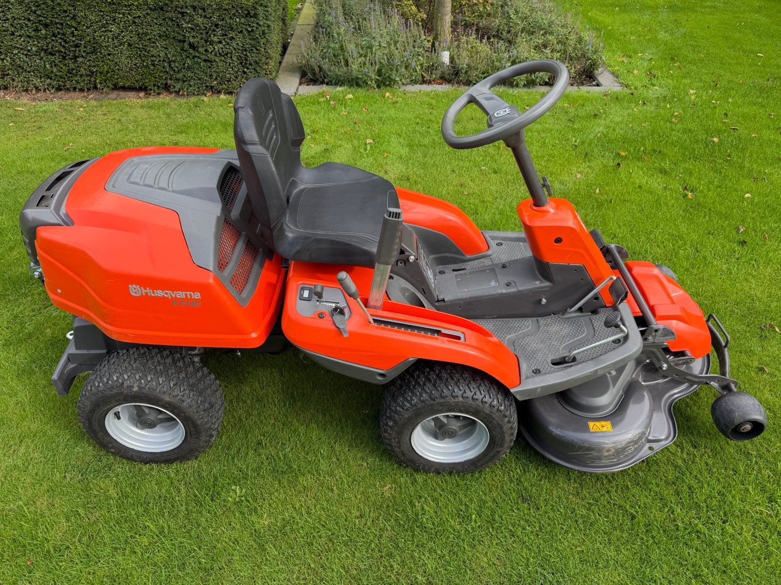 HUSQVARNA R214C/ 94 CM COMBI MAAIDEK ZITMAAIER 2022‼️61 uur, Tuin en Terras, Ophalen of Verzenden, Zo goed als nieuw, Overige soorten
