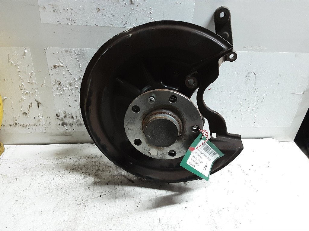 MOYEU DE ROUE ARRIÈRE GAUCHE Golf V (1K1) (1K0615611AB), Volkswagen, Mevr. I. Hauben, Utilisé, Rue de l'Espoir 34 34
4030  GRIVEGNÉE, BE